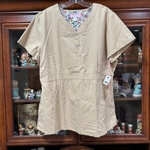 Koi Beige Short Sleeve Scrub Top NWT
